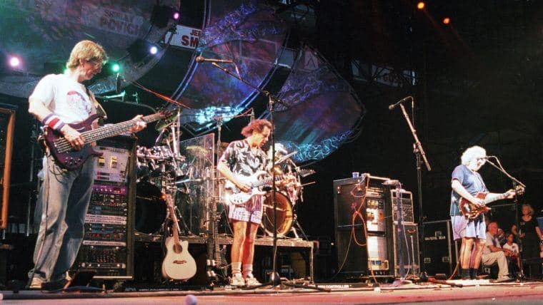 Comment le Grateful Dead a préfiguré les technologies décentralisées d’aujourd’hui et encouragé le partage en réseau P2P