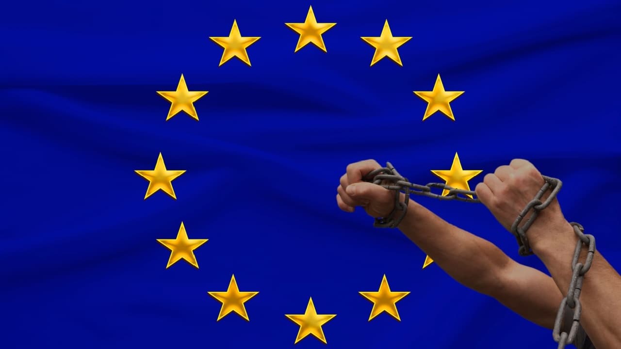 Coinbase, Yeni AB Düzenlemeleri Nedeniyle Avrupa'da USDT'yi Listeden Çıkaracak