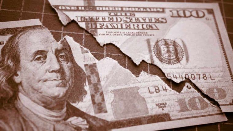 Питер Шифф утверждает, что статус биткойна как суперсилы сделает Америку слабее