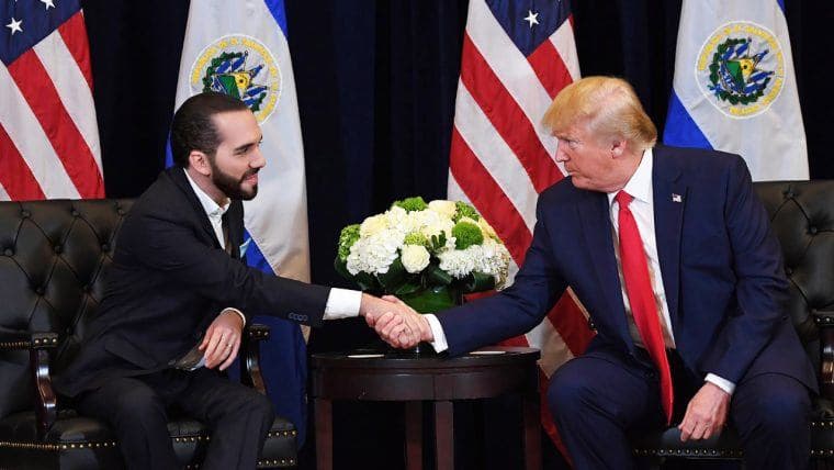 Leader di El Salvador e Trump discutono di questioni critiche: passato pericoloso e strategia futura
