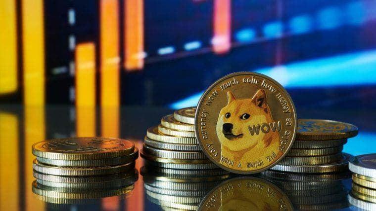 Dogecoin grimpe de plus de 80 % pour devenir la sixième cryptomonnaie la plus précieuse