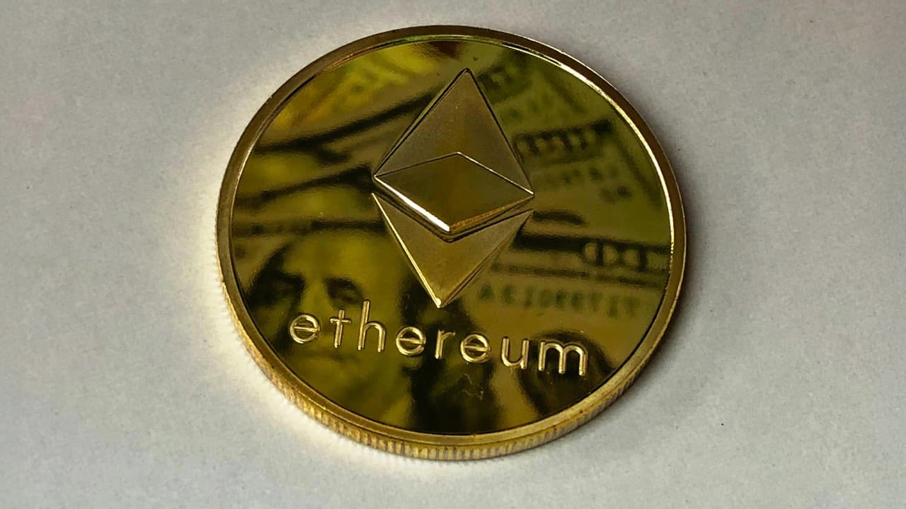 Ether $3,700 के पार पहुँचा—उल्लंघन के परिणामस्वरूप डेरिवेटिव्स में हलचल