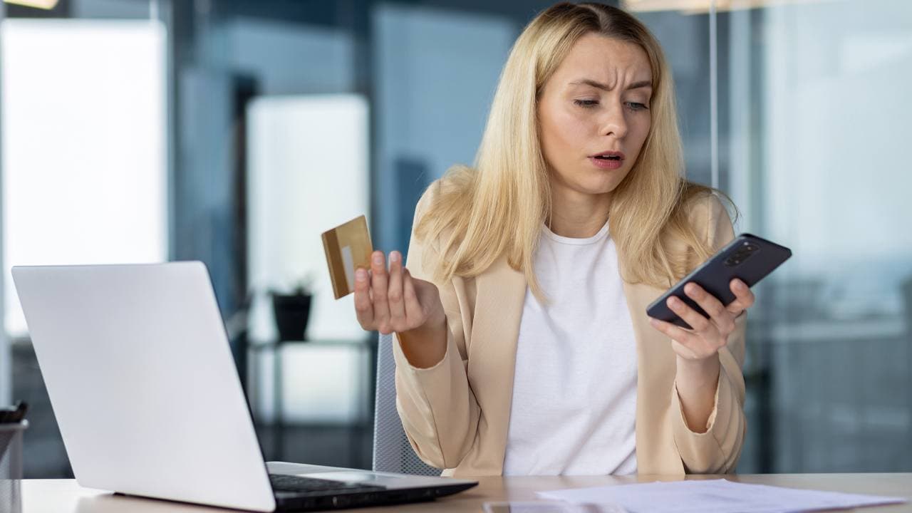 מייסדי חברות קריפטו חושפים 'הסרת בנקאות' נרחבת שמתבצעת על ידי ענקי הפיננסים תחת לחץ פוליטי