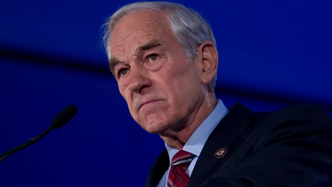 Fed-Chef wird nicht gehen: Ron Paul kritisiert Powells 'unantastbare' Autorität