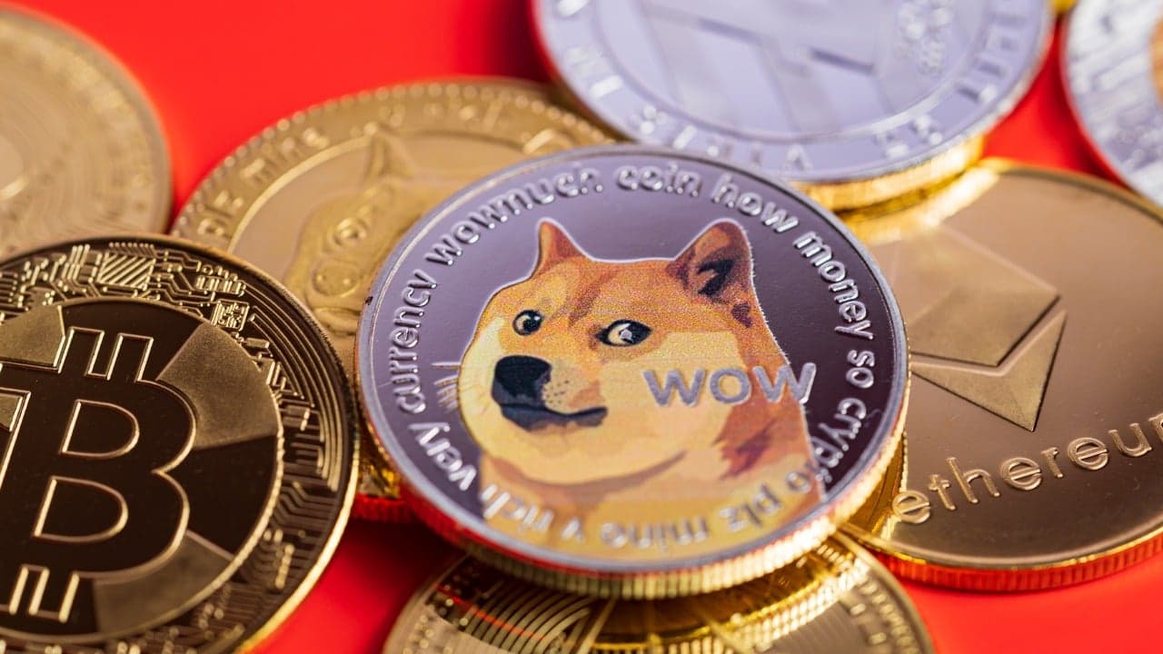 Bitcoin Önde Gidiyor, Ancak Altcoin'ler Sahneyi Çalıyor – 'Altcoin Sezonu' Nihayet Geldi mi?