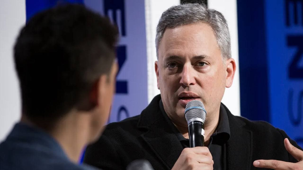 Big-Data-Experte: Aktuelle KI-Regulierungen behindern den Fortschritt, Ernennung von David Sacks ein positiver Schritt