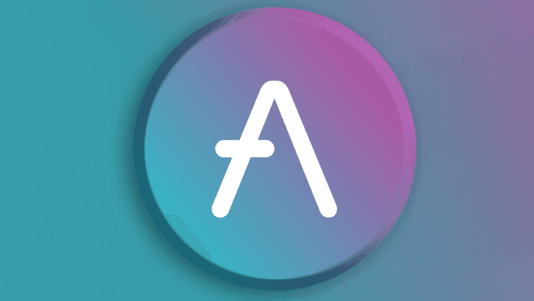 DeFi لا ينام—حوت غامض يفرغ 125,000 ETH في Aave في يوم عيد الميلاد