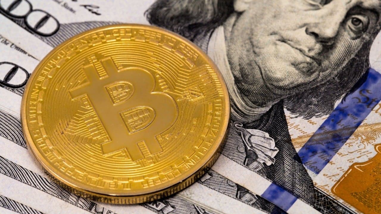 Michael Saylor Memuji Peluang Digital Dollar Cadangan Dunia AS Senilai $10 Triliun