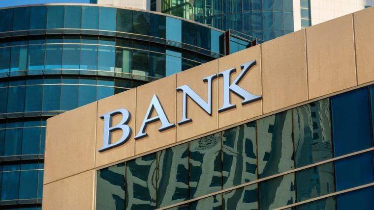 大手銀行対ビットコイン：金融の自由をめぐる戦い