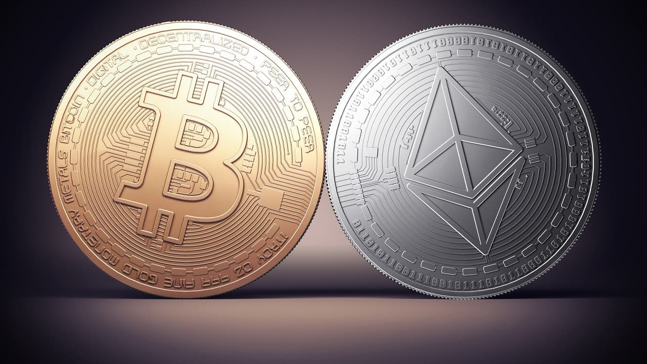 बड़ा क्रिप्टो ETF पलायन: $742 मिलियन एक रात में गायब