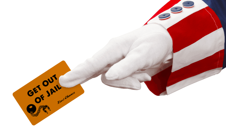 NH लिबर्टी एक्टिविस्ट्स ने क्रिप्टो इनोवेटर्स का समर्थन किया, राष्ट्रपतियों से माफी की मांग की।