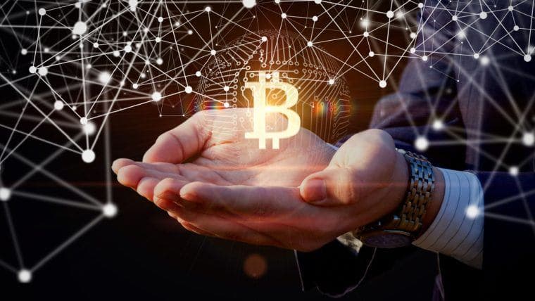 Fidelity prédit que 2025 sera l'année d'explosion du Bitcoin, menée par l'adoption des États-nations