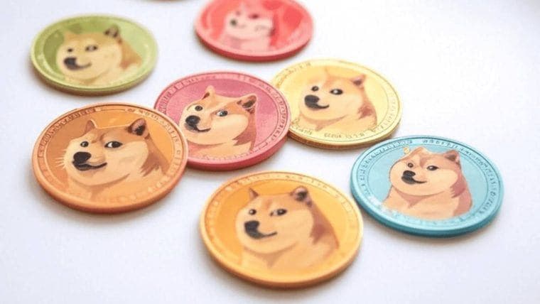 Musk It Meme Coin grimpe de 2 200 % après le soutien du père d'Elon Musk alors que Wall Street Pepe atteint la barre des 65 millions de dollars en prévente.