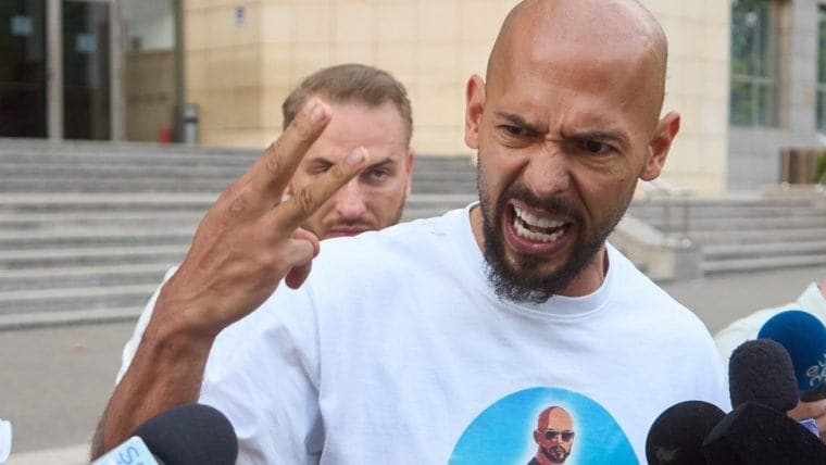 报告：特朗普政府施压罗马尼亚解除对有争议的影响力人物安德鲁和特里斯坦·泰特的旅行限制