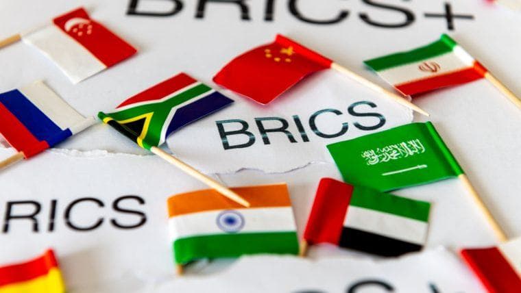 BRICS, Batı Finansal Sistemlerini Aşmak İçin Alternatif Ödeme Platformlarını Tartışıyor