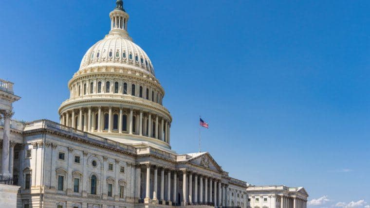 Le Congrès Pousse 5 Réformes Bancaires Urgentes pour Arrêter le Débanking