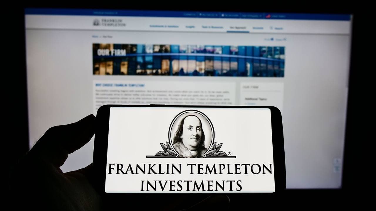 Franklin Templeton indgiver ansøgning om Solana ETF med staking—er SOL klar til institutionel adoption?