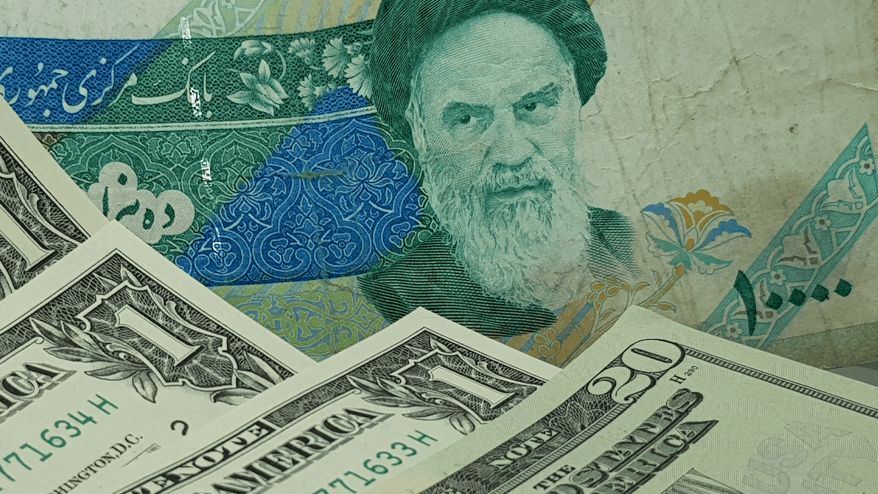 Trump's Tough Talk on Iran Sends Rial Tumbling to Record Lows