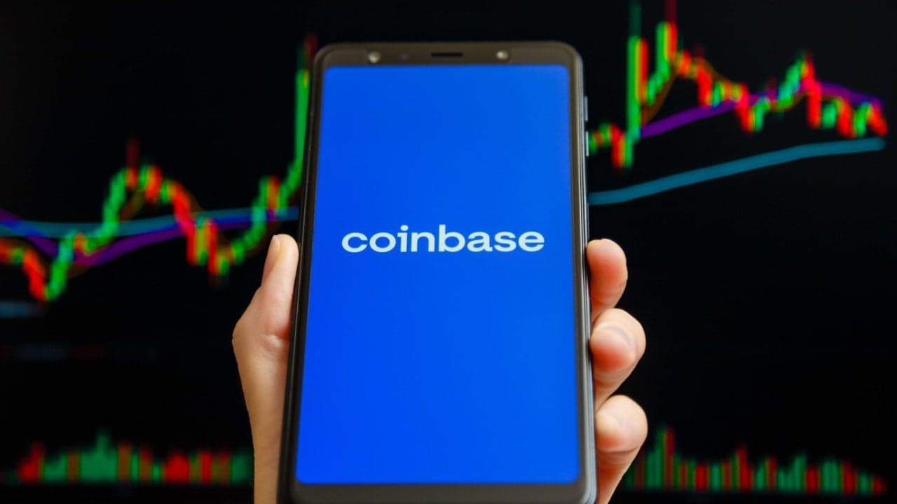 Coinbase devient discrètement un géant bancaire—maintenant plus grand que la plupart des banques américaines
