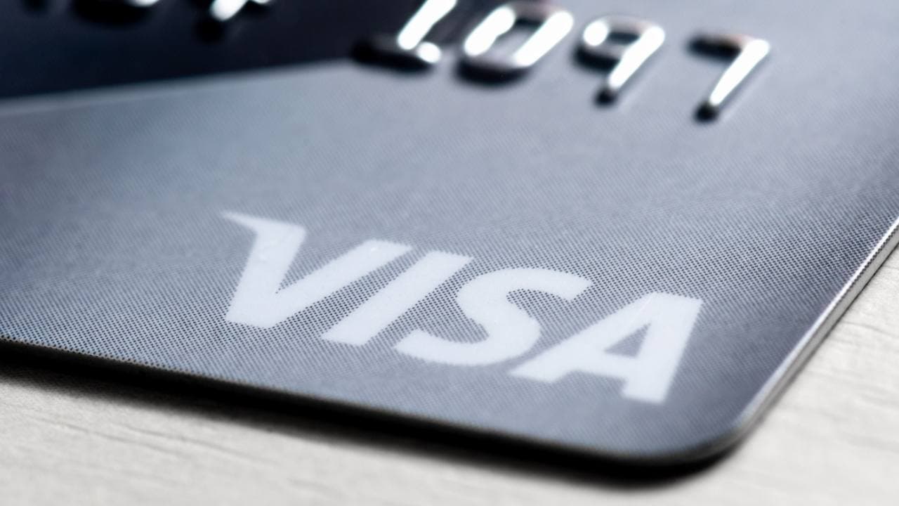 Fold e Visa Favoriscono l'Adozione di Bitcoin con Nuova Carta di Credito