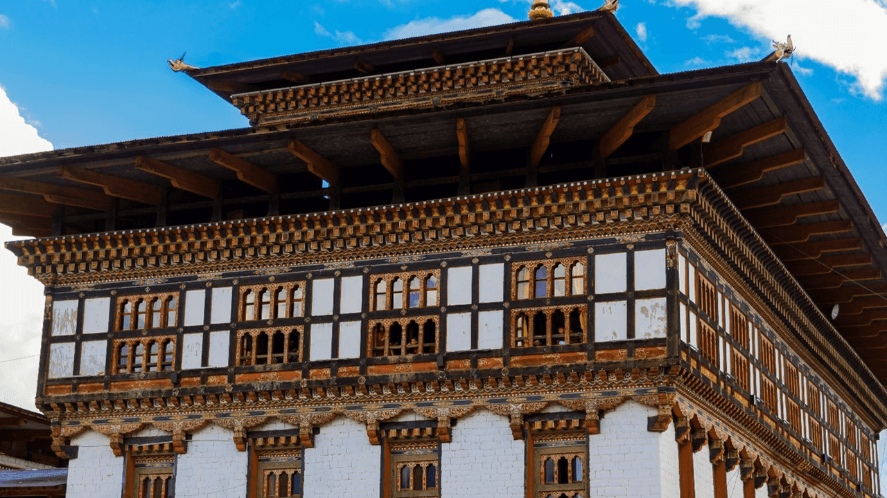 Från testöverföringar till kassaomflyttningar—Bhutan flyttar 600 BTC till en okänd plånbok