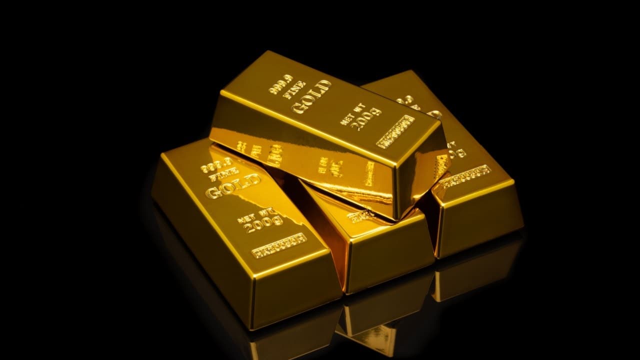 Harga Spot Emas Mencatat Level Tertinggi Baru, Futures Melewati $3,100