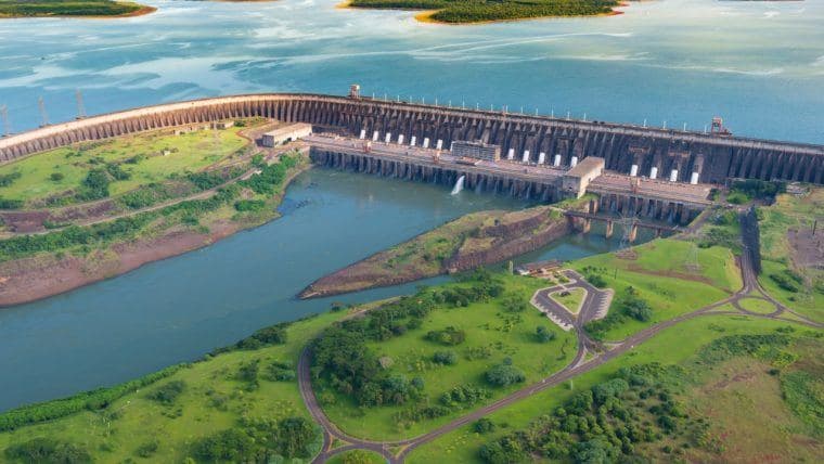 Hive Digital raddoppia l'espansione del mining di Bitcoin in Paraguay