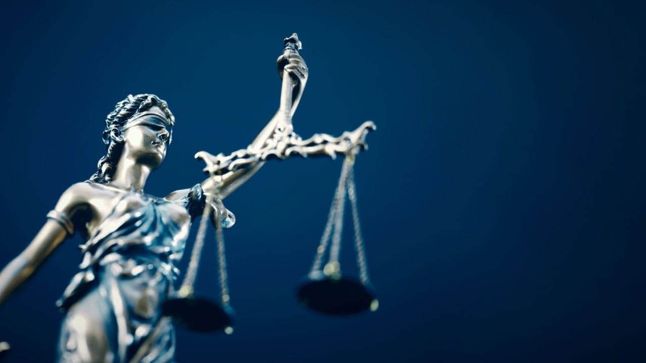 Domstolen Varningslyfter angående Jurysvindel Som Kräver Bitcoin-betalningar