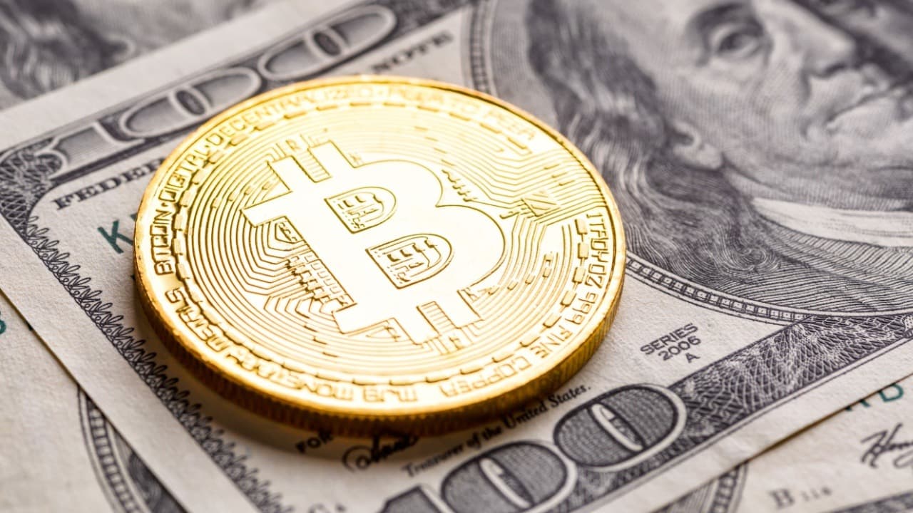 Gold Bug Peter Schiff Launches Strategic Bitcoin Reserve Initiative 'Like a True HODLer'