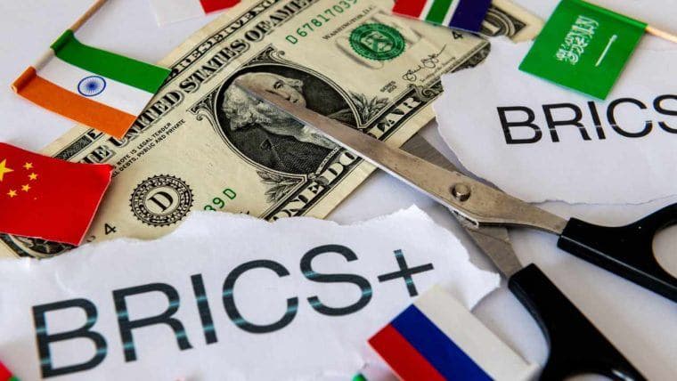 BRICS riduce l'uso del dollaro USA a un terzo mentre le valute locali aumentano nel commercio
