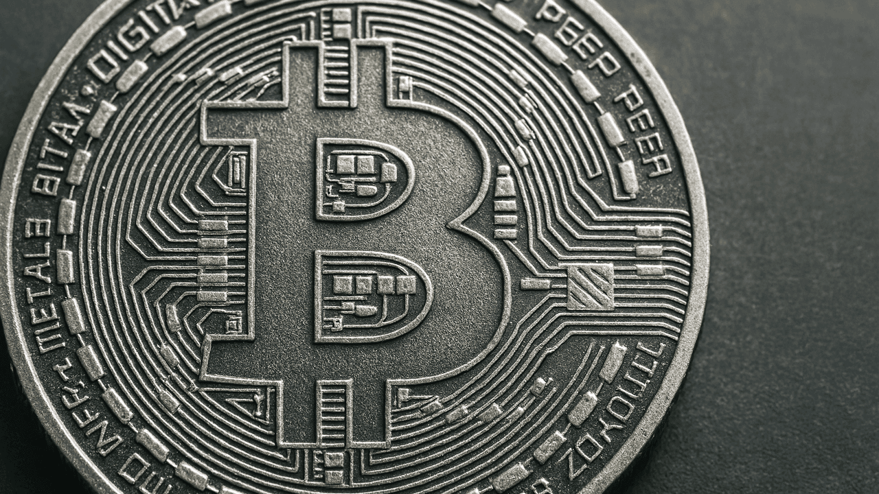 Mining Difficulty Rises 6.81% as Bitcoin Hashrate Hits Record High