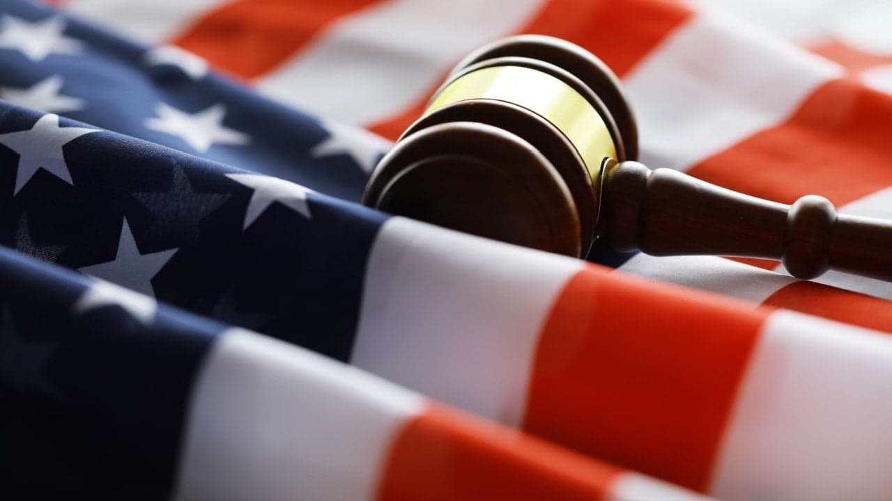 Crypto-firma dømt for AI-token wash trading efter undercover-operation fra DOJ