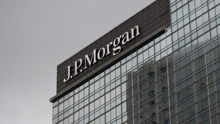 JPMorgan Svela la Previsione di 'Alta Ansietà' mentre le Tensioni Commerciali Minacciano il Collasso