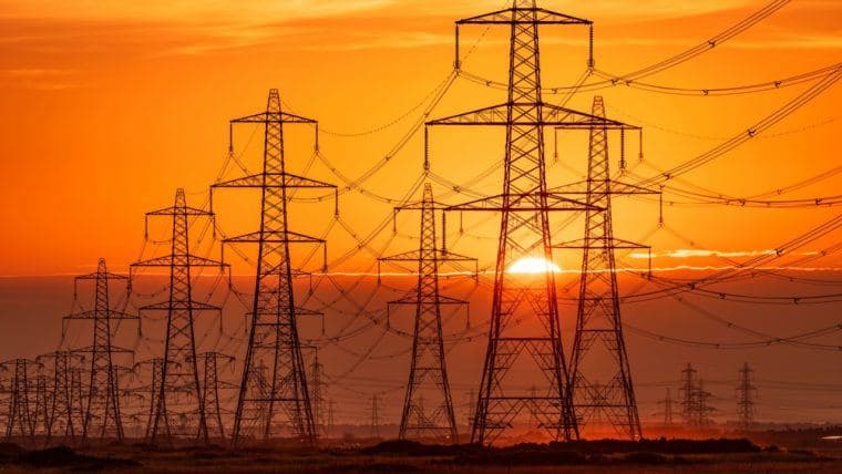 Avviso: Il mining di Bitcoin potrebbe far collassare la rete elettrica del Paraguay entro il 2029