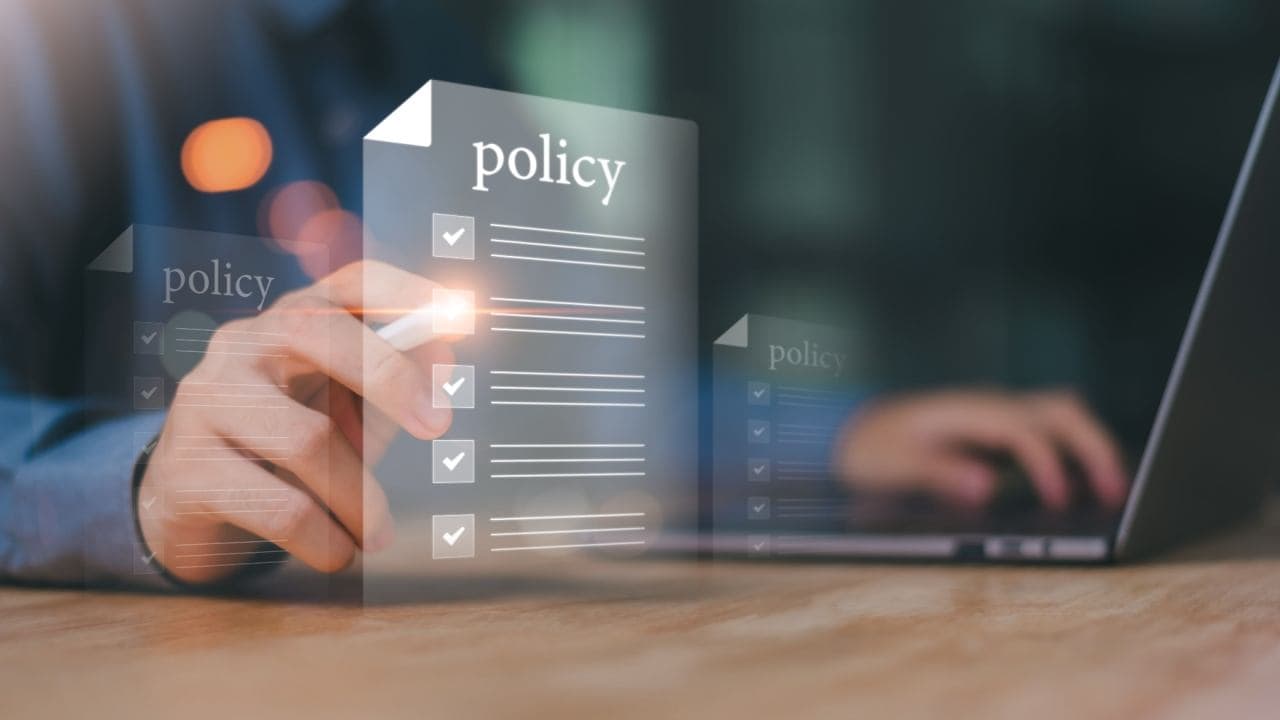 Ripple uppmanar Storbritannien att påskynda regler för kryptovaluta vid policytoppmötet.