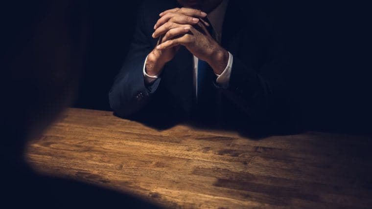 ¿Saben los Federales quién es Satoshi? Demanda exige que el DHS libere la entrevista oculta del fundador de Bitcoin