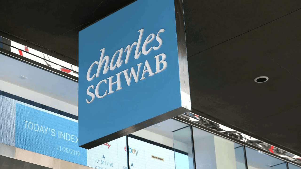 CEO Charles Schwab: Зворотний відлік до криптовалюти: «12 місяців» до старту