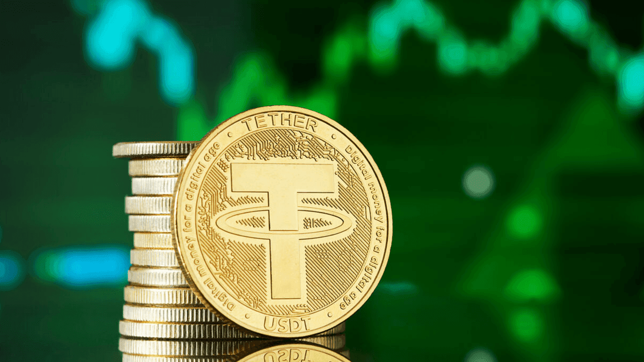 Stablecoin Transactions Surpass Visa—Experts Warn of 'Redemption Pressure'