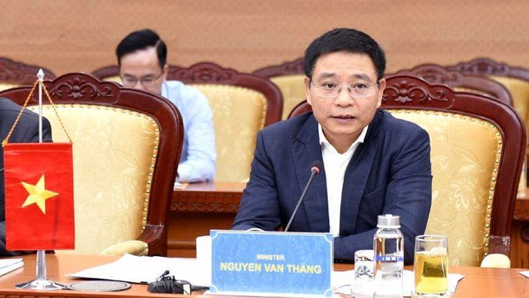 Vietnam odhaluje pilotní plán kryptoměnové burzy ke tvarování národní regulace