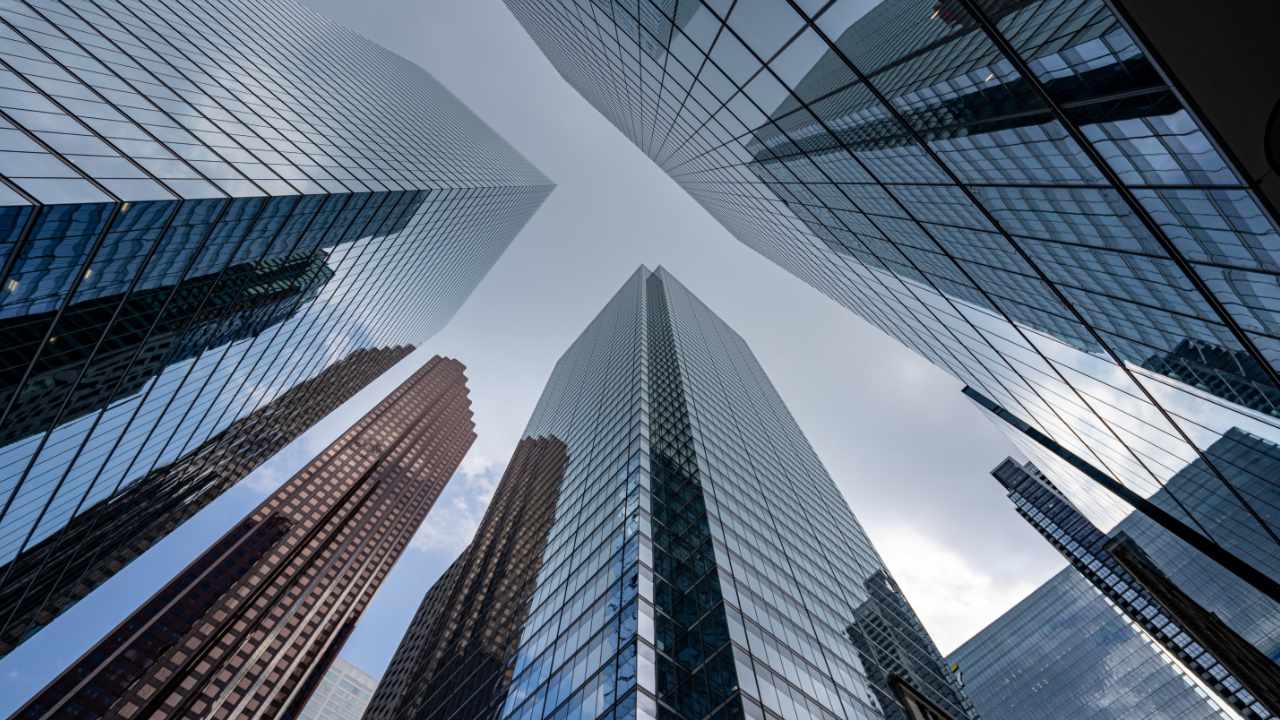 Bitwise arruola 100.000 consulenti per promuovere strategie di criptovalute attive