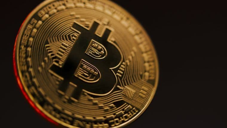 クリプトグラファーのアダム・バックがH100グループの投資ラウンドを主導し、ビットコインリザーブ戦略を推進