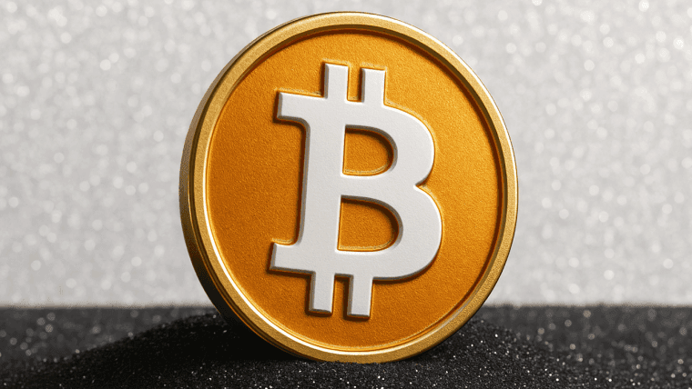 Bitcoin Price Watch: Zmienne sygnały z MACD i RSI sugerują krytyczny moment