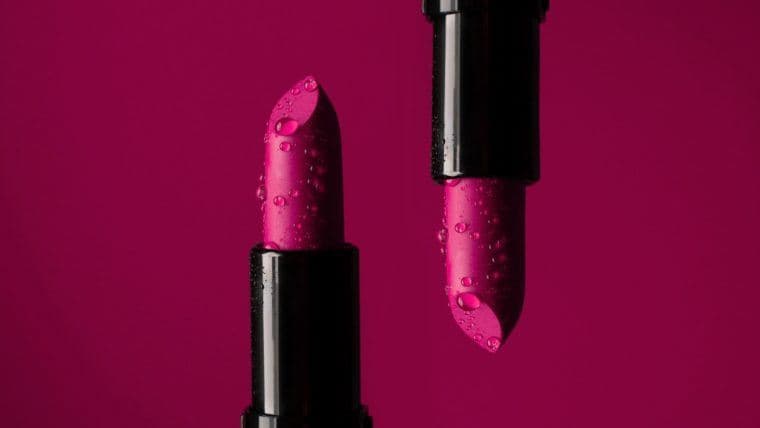 Michael Burry di Big Short scommette sul rossetto per combattere la recessione