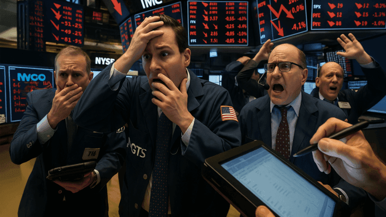 債券利回りが上昇し続け市場の懸念視される中、ビットコインとゴールドが輝く