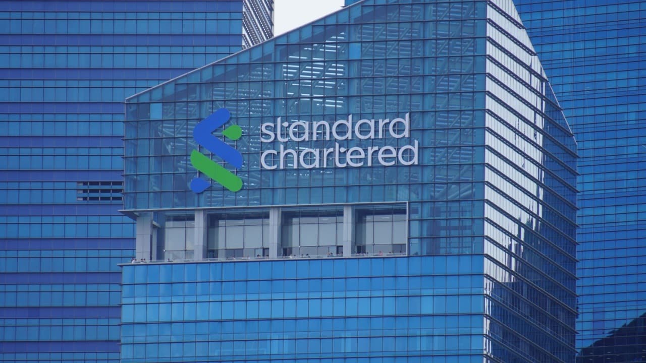 Standard Chartered va oferi servicii bancare pentru clienții instituționali ai brokerului principal de active digitale Falconx