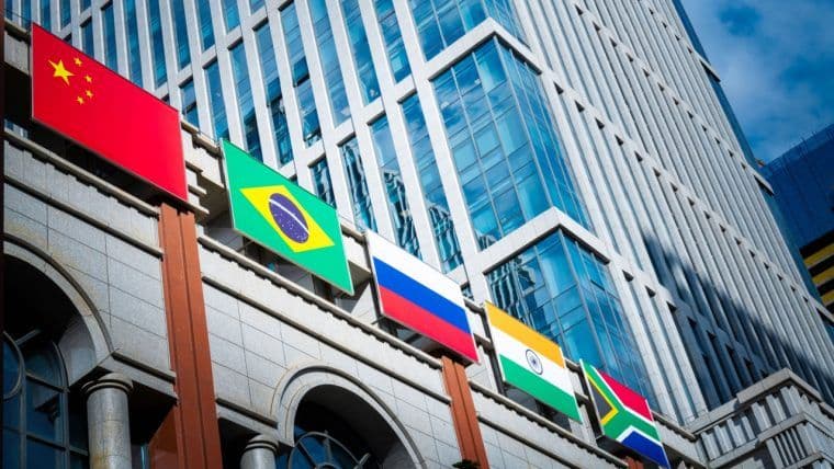 BRICS आंतरिक व्यापार ने प्रमुख मील का पत्थर हासिल किया: गठबंधन ने आंतरिक संबंधों को मजबूत किया।