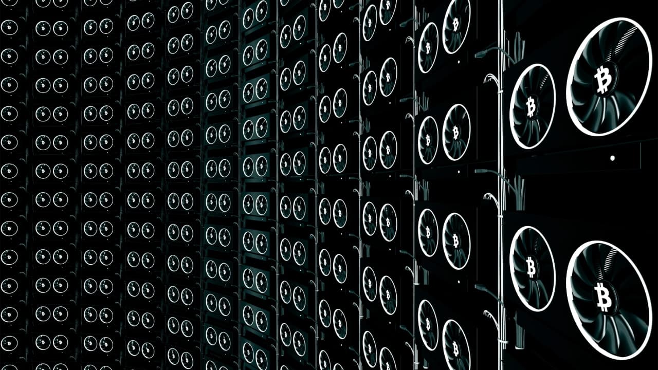 Trump’s Tariffs Reshaped Bitcoin’s Backbone, Institutional Bitcoin Takeover, and More — Week in Review