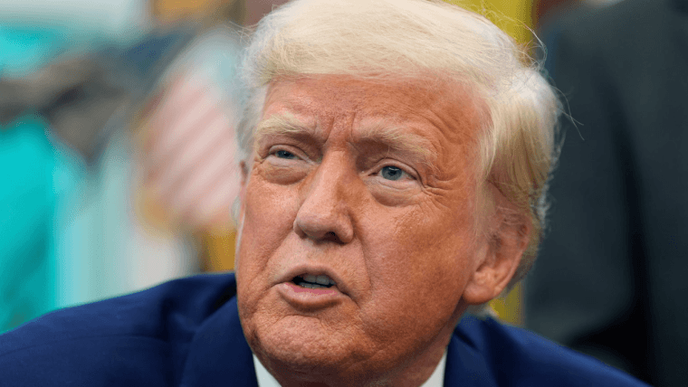 Rapor, Cüzdan Açığa Çıkmasının Ardından Trump Bağlantılı Kripto Projesine 'İçe Dönük Çekişmeler' ve İhtarname Gönderildiğini İddia Ediyor