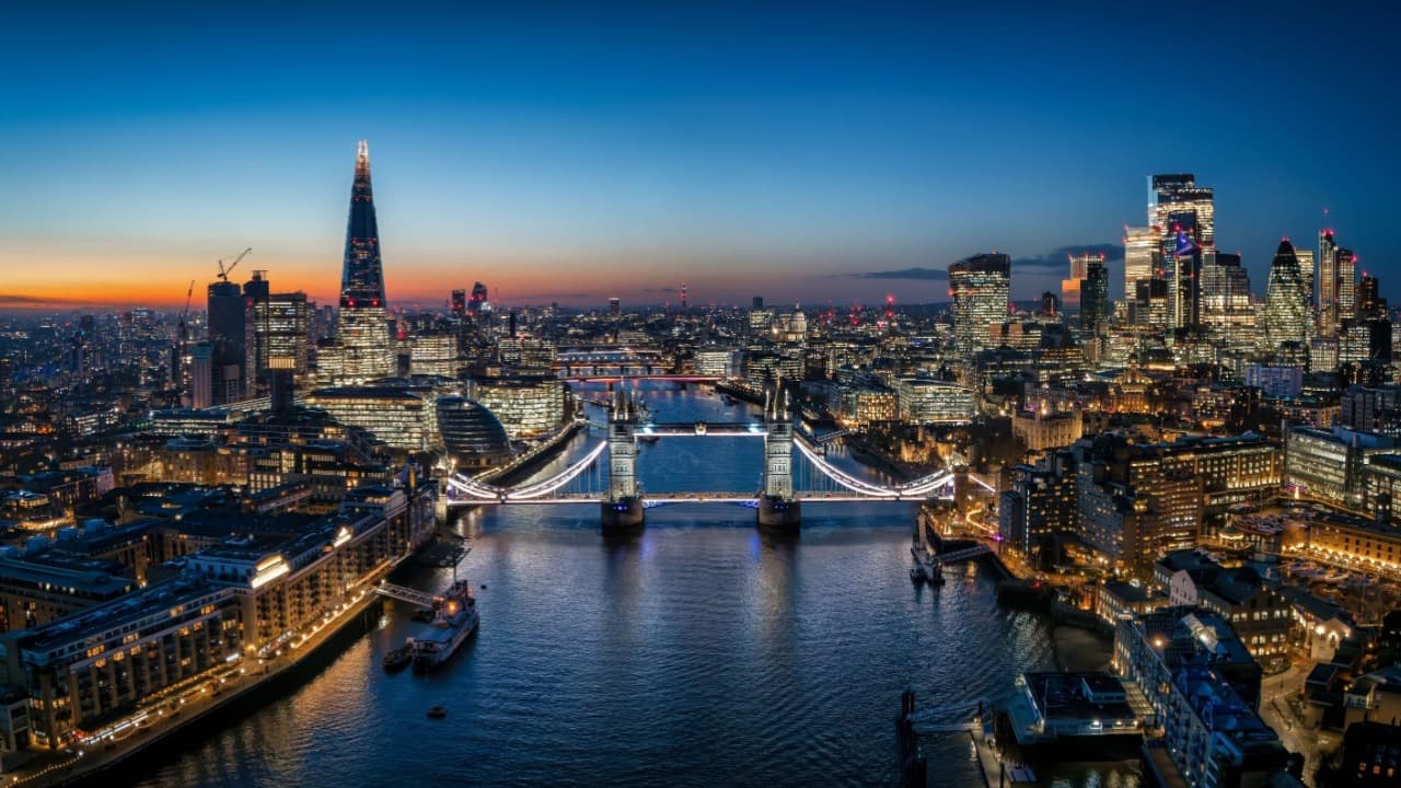 UK-baserade The Smarter Web Company ökar Bitcoin-investeringar i samband med strategisk tillväxtplan