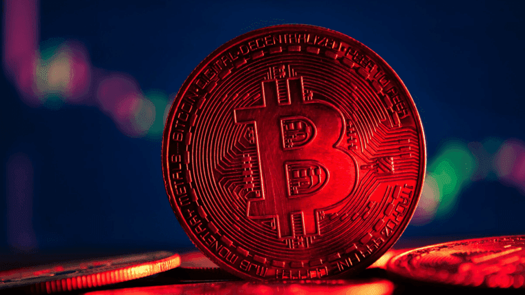 Bitcoin styrtdykker til under $104K, da Teheran-luftangreb sender chokbølger gennem markederne